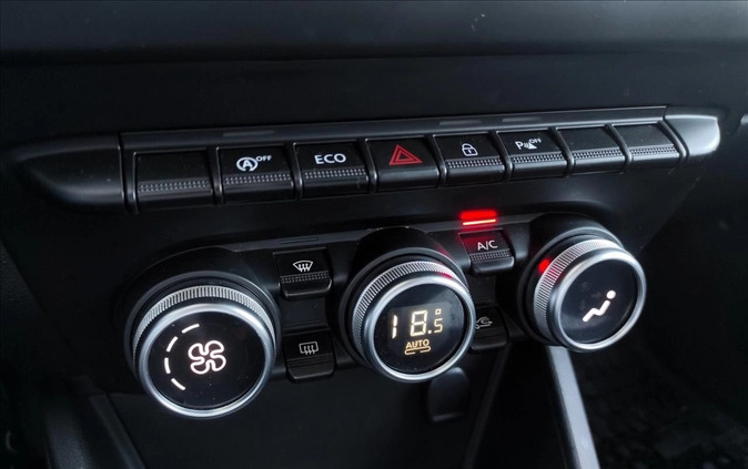 Dacia Duster cena 49900 przebieg: 94584, rok produkcji 2018 z Krzanowice małe 137